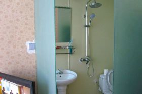 迁安山叶口洪格尔民族风情园-住宿房间独立卫生间实拍